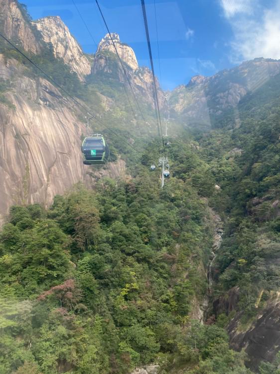 细攻略去黄山游玩5天必打卡的景点推荐爱游戏app登录去黄山五天亲子游详(图3)